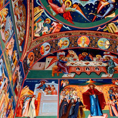 Saint Ana-Rohia Manastırı Ortodoks simgeler. Manastır hillside bir tepenin üzerinde doğal bir yer almaktadır. 1926 yılında inşa edilmiş