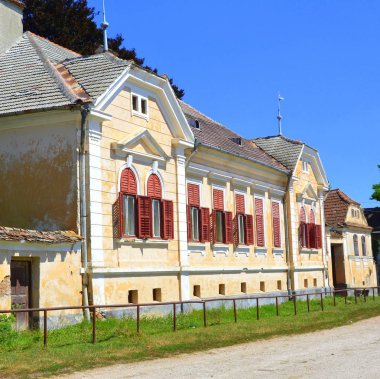 Tipik kırsal manzara ve köylü evlerde Dacia-Stein, Transilvanya, Romanya. Belgesel 1309 içinde karşımıza. 1980'lerde kadar Rumen ve Saksonlar neredeyse eşit oranlarda Dacia yaşadığı yapıldı..