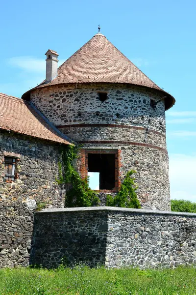 Reconstruction Fantastique Palais Médiéval Dans Village Racos Transylvanie Roumanie — Photo