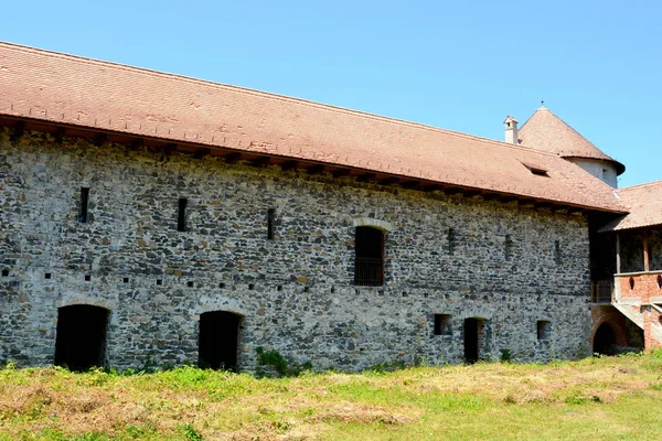 Reconstrucción Fantástica Palacio Medieval Pueblo Racos Transilvania Rumania —  Fotos de Stock