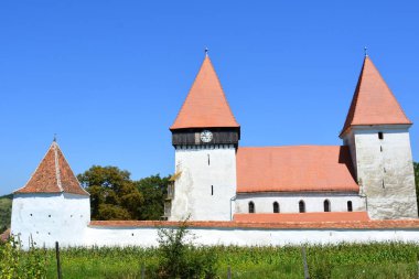 Müstahkem Ortaçağ Sakson kilisede köyü Merghindeal - Mergenthal, Transilvanya, Romanya. Yerleşim 1336, ancak müstahkem kilise tarihi 13. yüzyılın ikinci yarısında sertifikalı ilk kez yapıldı..