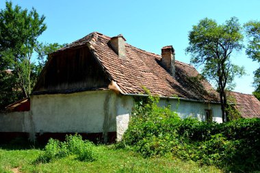 Romanya 'nın Cincu, Grossschenk, Transilvanya kentindeki tipik kırsal alan ve köylü evleri. Yerleşim yeri Sakson koloniciler tarafından 12. yüzyılın ortalarında kuruldu.