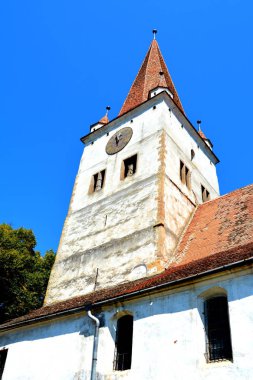 Köyün Cincu, Grossschenk, Transilvanya, Romanya müstahkem Ortaçağ Sakson kilise. e yerleşim 12. yüzyılda ortasında Sakson kolonistler tarafından kurulmuştur. Kilisenin sur 1522-1526 arasında gerçekleşti.