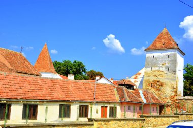 Müstahkem Ortaçağ Sakson evangelic kilisede Agnita - Agnetheln, belirtilen bir Sakson belgeden 1280, bir kasaba tanners, ayakkabıcılar, eski Alman loncalar tarafından ünlü bir zanaat geleneği ile ilk kez terziler, dogars ve potters