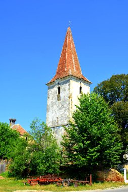 Harabeler. Müstahkem Ortaçağ Sakson evangelic kilisede Vrd, tuhaf, Viert, Sakson köyde komün Chirpr Sibiu County, Transilvanya, Romanya.