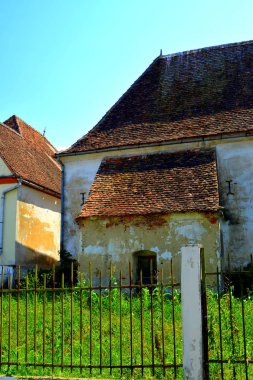 Tipik kırsal manzara ve köylü evler Vrd, tuhaf, Viert, Sakson köyde komün Chirpr Sibiu County, Transilvanya, Romanya