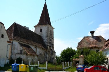Harabeler. Müstahkem Ortaçağ Sakson evangelic kilisede Vrd, tuhaf, Viert, Sakson köyde komün Chirpr Sibiu County, Transilvanya, Romanya.