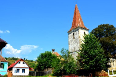 Harabeler. Müstahkem Ortaçağ Sakson evangelic kilisede Vrd, tuhaf, Viert, Sakson köyde komün Chirpr Sibiu County, Transilvanya, Romanya.