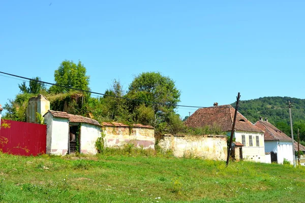 전형적인 풍경과 농민은 Somartin Martinsberg Mrtelsberg Transylvania 루마니아 마을에 Saxon — 스톡 사진
