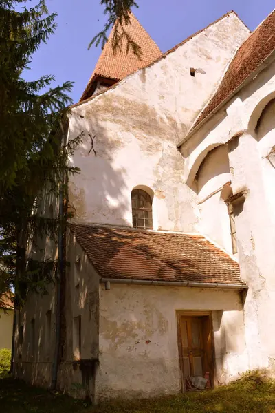 Befestigte Mittelalterliche Sächsische Evangelische Kirche Dorf Somartin Martinsberg Mrtelsberg Siebenbürgen — Stockfoto