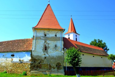 Bruiu - Braller, Sibiu County, Transilvanya, Romanya bir komün içinde müstahkem Ortaçağ Sakson kilise. Yerleşim 12. yüzyılda ortasında Sakson kolonistler tarafından kuruldu
