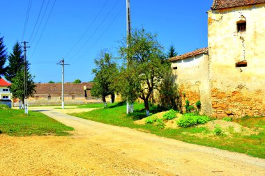 Bruiu - Braller, Sibiu County, Transilvanya, Romanya bir komün içinde evler tipik kırsal manzara ve köylü. Yerleşim 12. yüzyılda ortasında Sakson kolonistler tarafından kuruldu