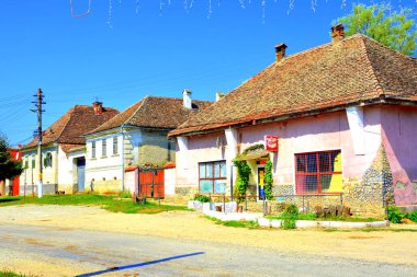 Bruiu - Braller, Sibiu County, Transilvanya, Romanya bir komün içinde evler tipik kırsal manzara ve köylü. Yerleşim 12. yüzyılda ortasında Sakson kolonistler tarafından kuruldu