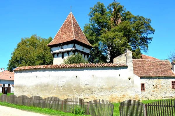 Крепость Средневековой Саксонской Церкви Цинксор Клейншенке Сибиу Трансильвания Румыния — стоковое фото