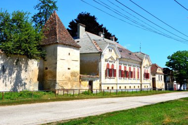 daciatypical kırsal manzara ve köylü evlerde Dacia-Stein, Transilvanya, Romanya. Belgesel 1309 içinde karşımıza. 1980'lerde kadar Rumen ve Saksonlar neredeyse eşit oranlarda Dacia yaşadığı yapıldı..