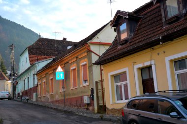 Tipik kentsel peyzaj şehrin Brasov, Transilvanya, Romanya, ülkenin merkezinde bulunan bir ilçedir. 300.000 nüfuslu.