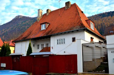 Tipik kentsel peyzaj şehrin Brasov, Transilvanya, Romanya, ülkenin merkezinde bulunan bir ilçedir. 300.000 nüfuslu.
