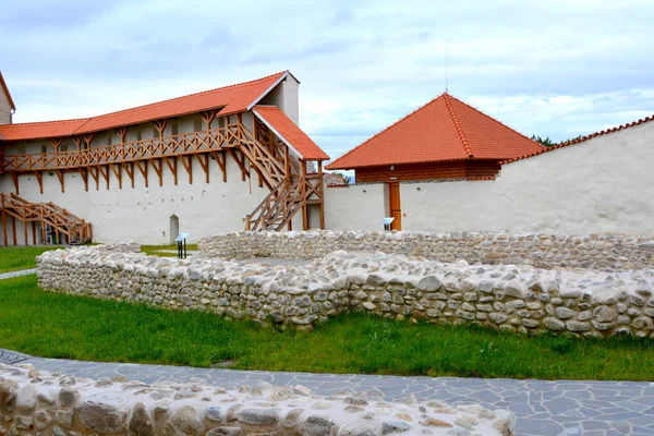 Fortaleza Pueblo Feldioara Construida Por Los Caballeros Teutónicos Hace 900 —  Fotos de Stock