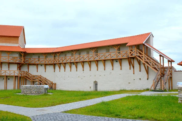 Fortaleza Aldeia Feldioara Construída Pelos Cavaleiros Teutónicos 900 Anos Transilvânia — Fotografia de Stock