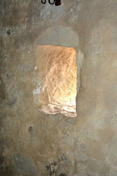 Rupea - Reps - kale. Ortaçağ kalıntıları. Bu Daçya yerleşim (Rumidava) ve daha sonra Roma işgali sırasında Rupes (kaya veya taş - Latince Adı değiştirildi). 