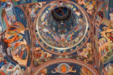 Saint Ana-Rohia Manastırı Ortodoks simgeler. Manastır hillside bir tepenin üzerinde doğal bir yer almaktadır. 1926 yılında inşa edilmiş