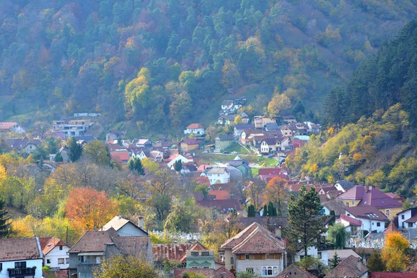 Colores Otoñales Paisaje Urbano Típico Ciudad Brasov Una Ciudad Situada — Foto de Stock