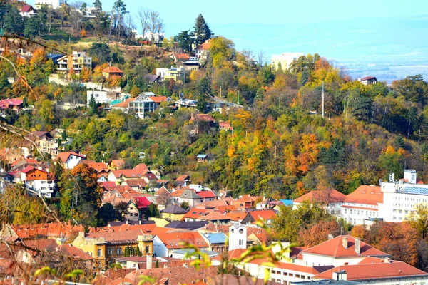 Cores Outono Paisagem Urbana Típica Cidade Brasov Uma Cidade Situada — Fotografia de Stock