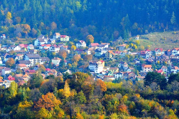 Herfstkleuren Typisch Stedelijke Landschap Van Stad Brasov Een Stadje Transsylvanië — Stockfoto