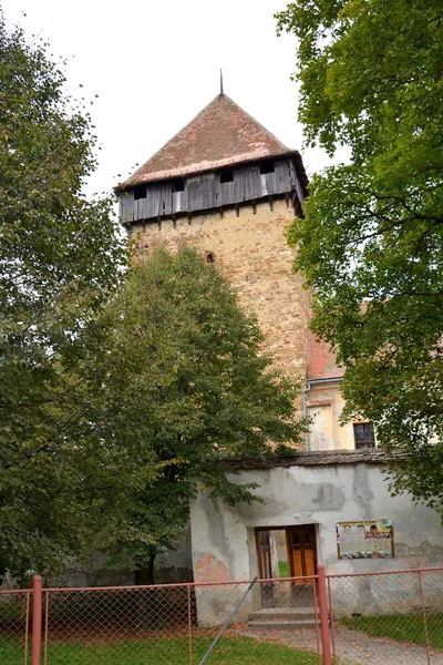 Iglesia Medieval Fortificada Del Saxon Pueblo Barcut Bekokten Brekolten Transilvania — Foto de Stock
