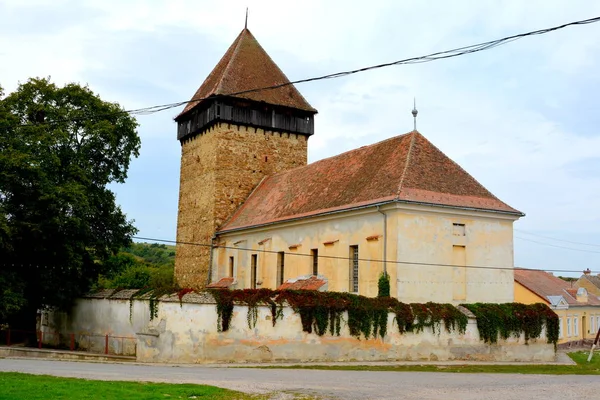 Fortified Medieval Saxon Church Village Barcut Bekokten Brekolten Transylvania Romania — Stock Photo, Image