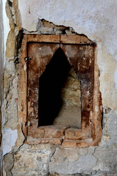 Harabeler. Müstahkem Ortaçağ Sakson evangelic Kilisesi de köyün Felmer, Felmern, Transilvanya, Romanya. Yerleşim 12. yüzyılda ortasında Sakson kolonistler tarafından kuruldu