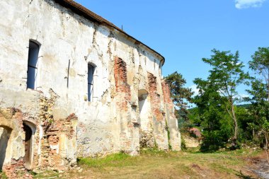 Harabeler. Müstahkem Ortaçağ Sakson evangelic Kilisesi de köyün Felmer, Felmern, Transilvanya, Romanya. Yerleşim 12. yüzyılda ortasında Sakson kolonistler tarafından kuruldu