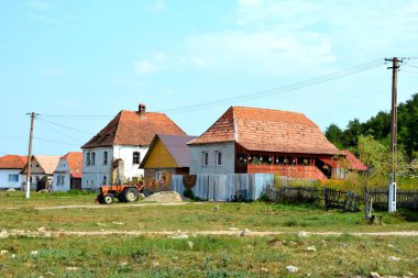 Tipik kırsal manzara ve köylü evlerde köyü Mercheasa, Transilvanya, Romanya. Yerleşim 12. yüzyılda ortasında Sakson kolonistler tarafından kuruldu