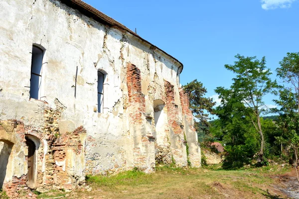 强化的中世纪撒克逊福音教堂在村庄费尔默 费尔默恩 特兰西瓦尼亚 罗马尼亚 该定居点是撒克逊殖民者在12世纪中期建立的 — 图库照片