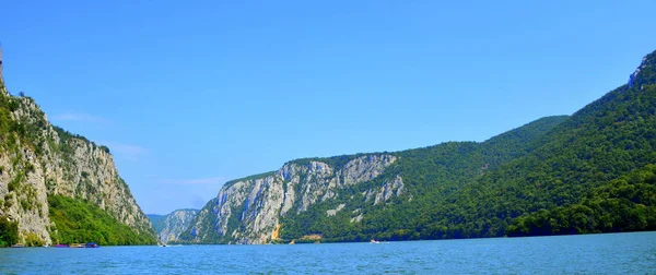 Železná Vrata Soutěska Řece Dunaj Které Tvoří Část Hranice Mezi — Stock fotografie