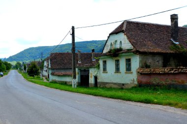 Tipik kırsal manzara ve köylü evlerde köyü Saesd, Transilvanya, Romanya. Yerleşim 12. yüzyılda ortasında Sakson kolonistler tarafından kuruldu