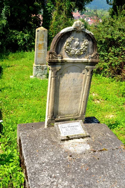 Cimitero Del Saxon Medievale Fortificato Chiesa Evangelica Nel Villaggio Saesd — Foto Stock