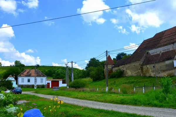 전형적인 풍경과 Saesd Transylvania 루마니아에서 Saxon 식민지에 되었다 — 스톡 사진