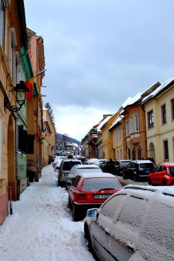 Tipik kentsel peyzaj şehrin Brasov, Transilvanya, Romanya, ülkenin merkezinde bulunan bir ilçedir. 300.000 nüfuslu.