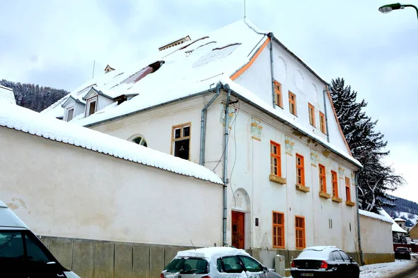 Paisagem Urbana Típica Cidade Brasov Uma Cidade Situada Transilvânia Romênia — Fotografia de Stock