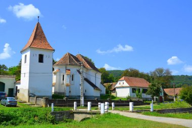 Tipik kırsal manzara ve köylü evlerde Köyü Roandola, Transilvanya, Romanya. Yerleşim 12. yüzyılda ortasında Sakson kolonistler tarafından kuruldu
