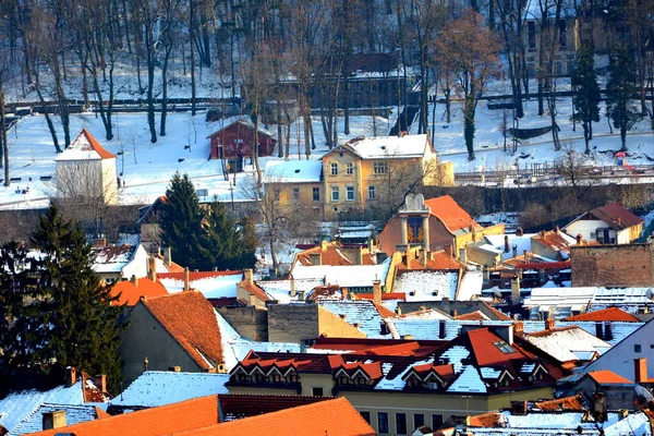 Paisagem Urbana Típica Cidade Brasov Uma Cidade Situada Transilvânia Romênia — Fotografia de Stock