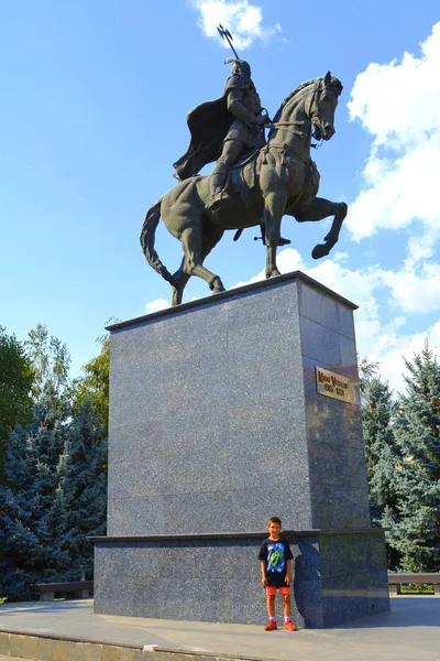 Statue Von Michael Dem Tapferen Typische Stadtlandschaft Dorf Craiova Der — Stockfoto