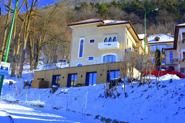 Paisaje Urbano Típico Ciudad Brasov Una Ciudad Situada Transilvania Rumania — Foto de Stock