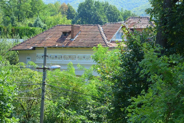 Paisaje Urbano Típico Ciudad Curtea Arge Donde Encuentra Ubicado Los — Foto de Stock