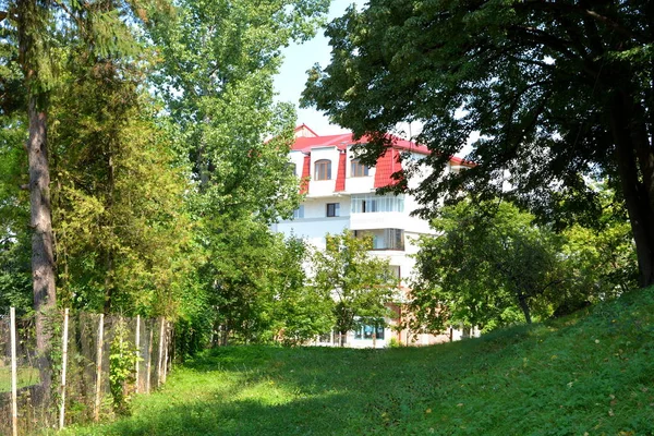 Typiskt Stadslandskap Staden Curtea Arge Där Det Ligger Grund Curtea — Stockfoto