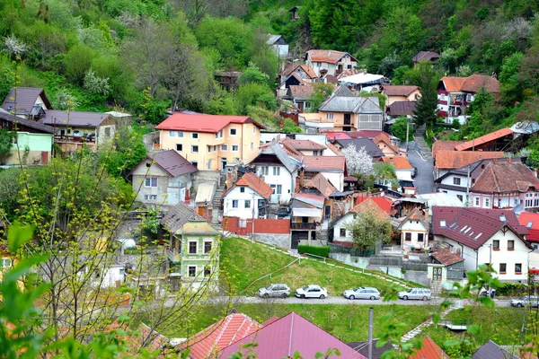 Tipik Kentsel Peyzaj Şehrin Brasov Transilvanya Romanya Ülkenin Merkezinde Bulunan — Stok fotoğraf