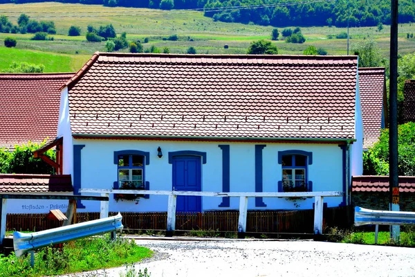 Typische Ländliche Landschaft Und Bauernhäuser Den Dorfstraßen Radeln Siebenbürgen Rumänien — Stockfoto