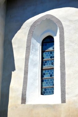 Tipik kırsal peyzaj ve köy Cloaterf (Klosderf, Klosdorf, Nickelsdorf), Transilvanya, Romanya köylü evleri. Yerleşim Sakson kolonistleri tarafından 12.