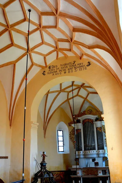 Dentro Iglesia Iglesia Evangélica Saxon Medieval Fortificada Pueblo Cloasterf Klosderf — Foto de Stock